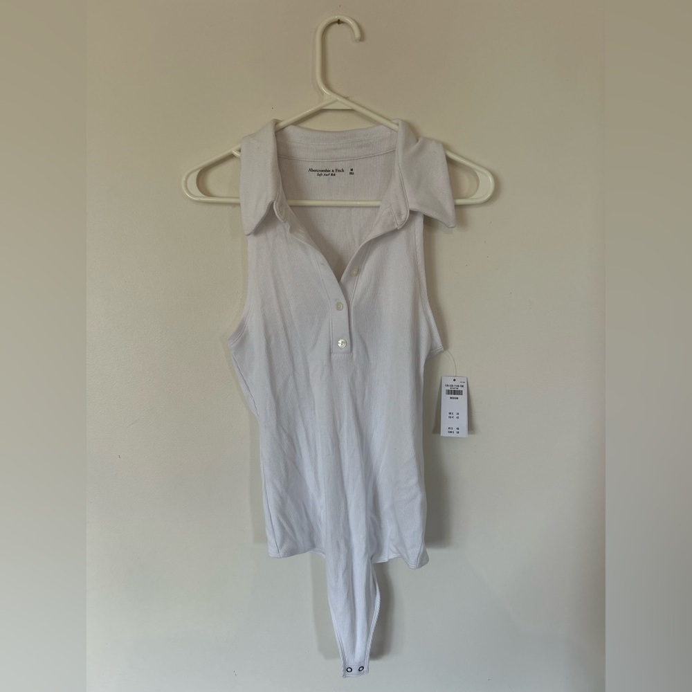 NWT Abercrombie Women's Ribbed Polo Bodysuit White Medium